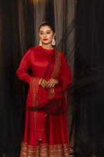 Amriss Womens Gown - Image 2