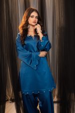 Ladies Blue Traditional Outfit - Image 3